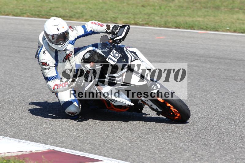 Archiv-2025/48 25.08.2025 Cornu Master School ADR/rot-rouge/16